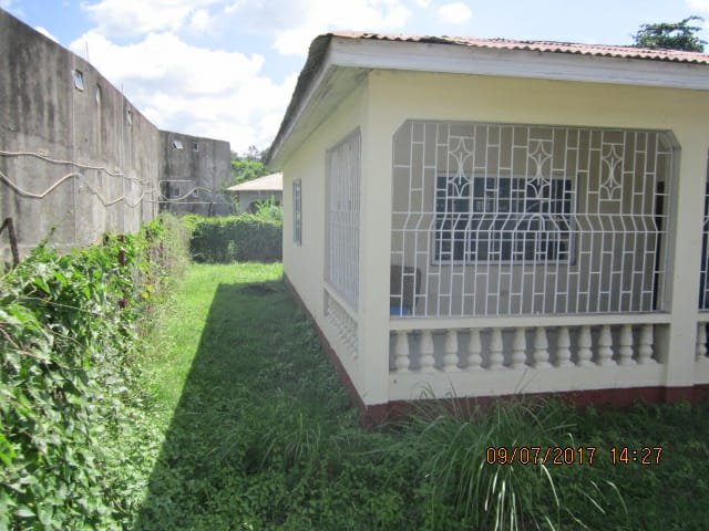 Solar residencial listo para construir en Santo Domingo